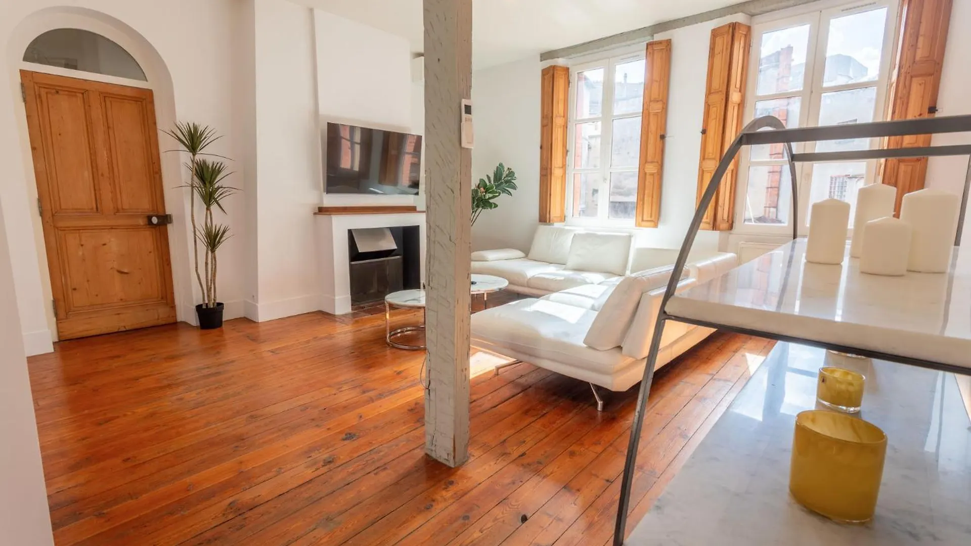 Le Lafayette-Capitole-Ascenseur - Apartment Toulouse France