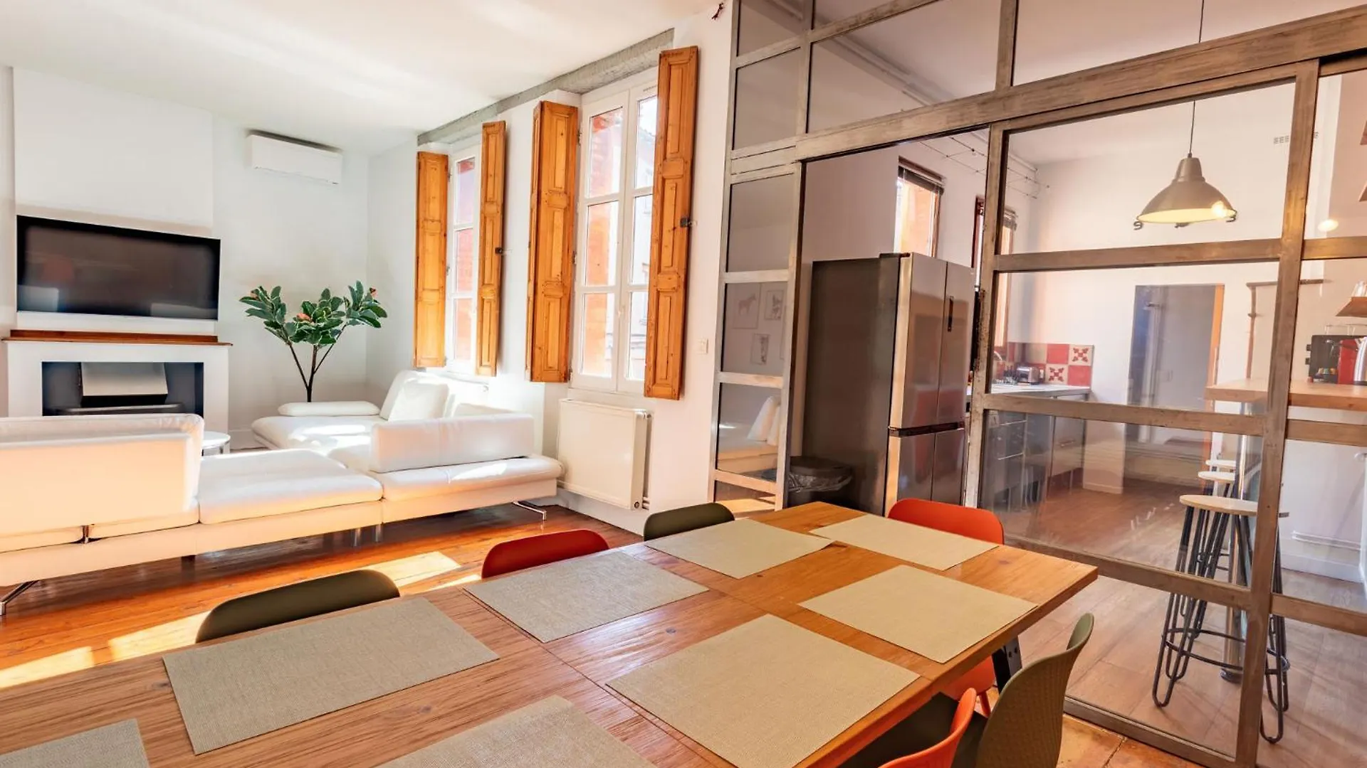 Le Lafayette-Capitole-Ascenseur - Apartment Toulouse